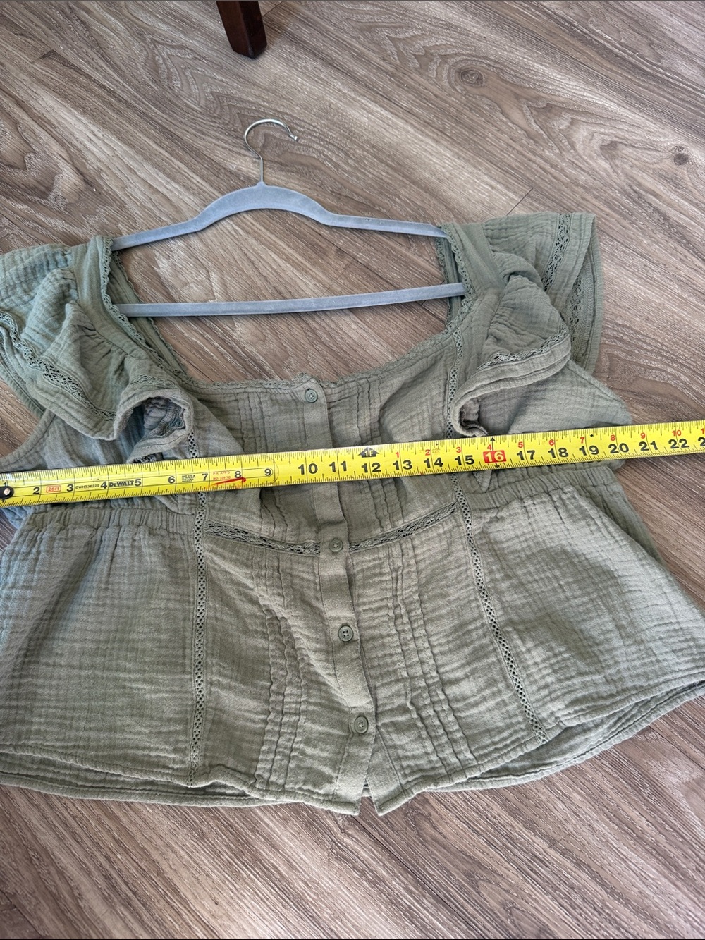 Aerie Button Front Ruffle Sleeve Top Size: XL - Picture 7 of 7